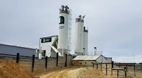 Concrete pigment plant