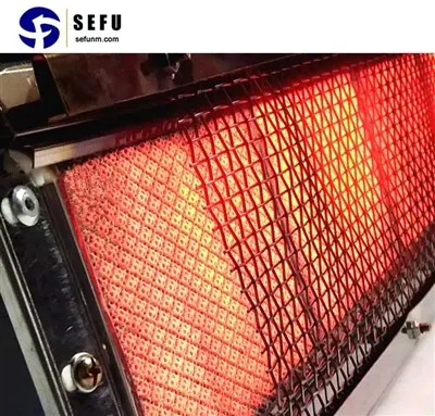 Horký topný prvek s ochrannou mřížkou pro roztavení kovu.