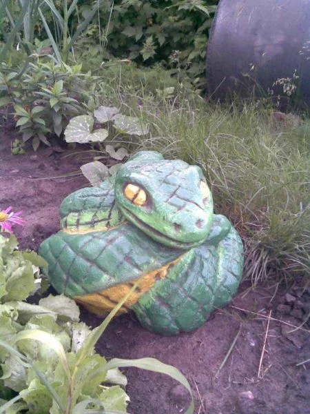 Handmade concrete frog statue