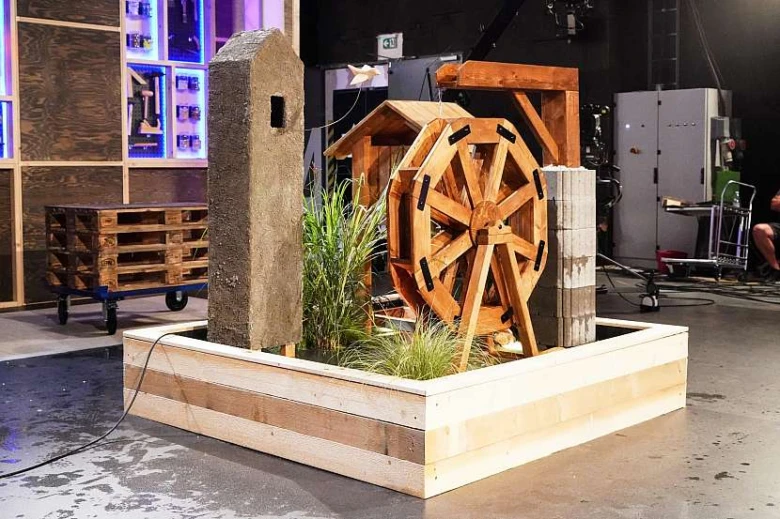 Diy water wheel model